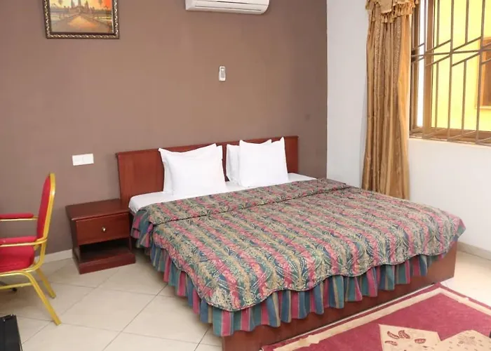 Bethel Heights Hotel